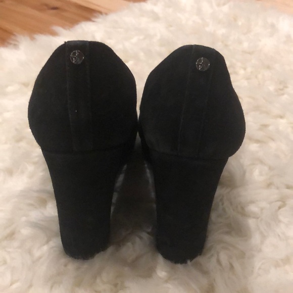 Nine West black closed wedge - Picture 3 of 7